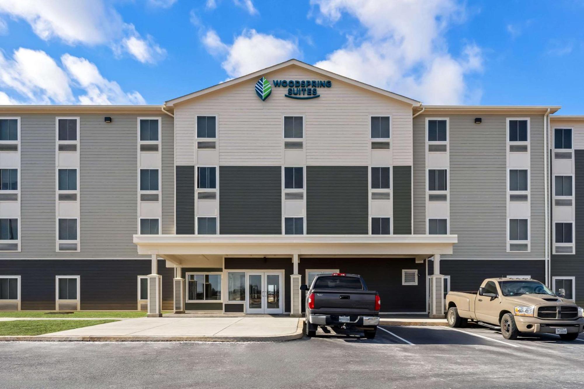 Woodspring Suites Easton Nazareth Bagian luar foto