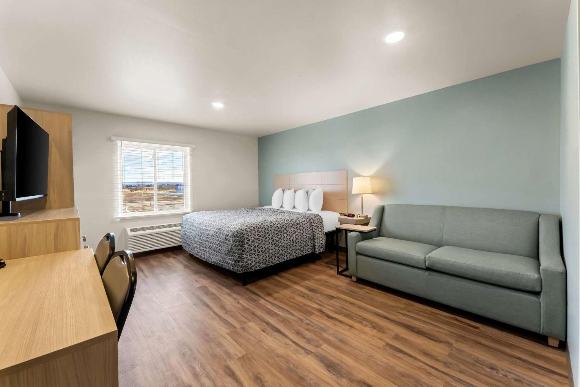 Woodspring Suites Easton Nazareth Bagian luar foto