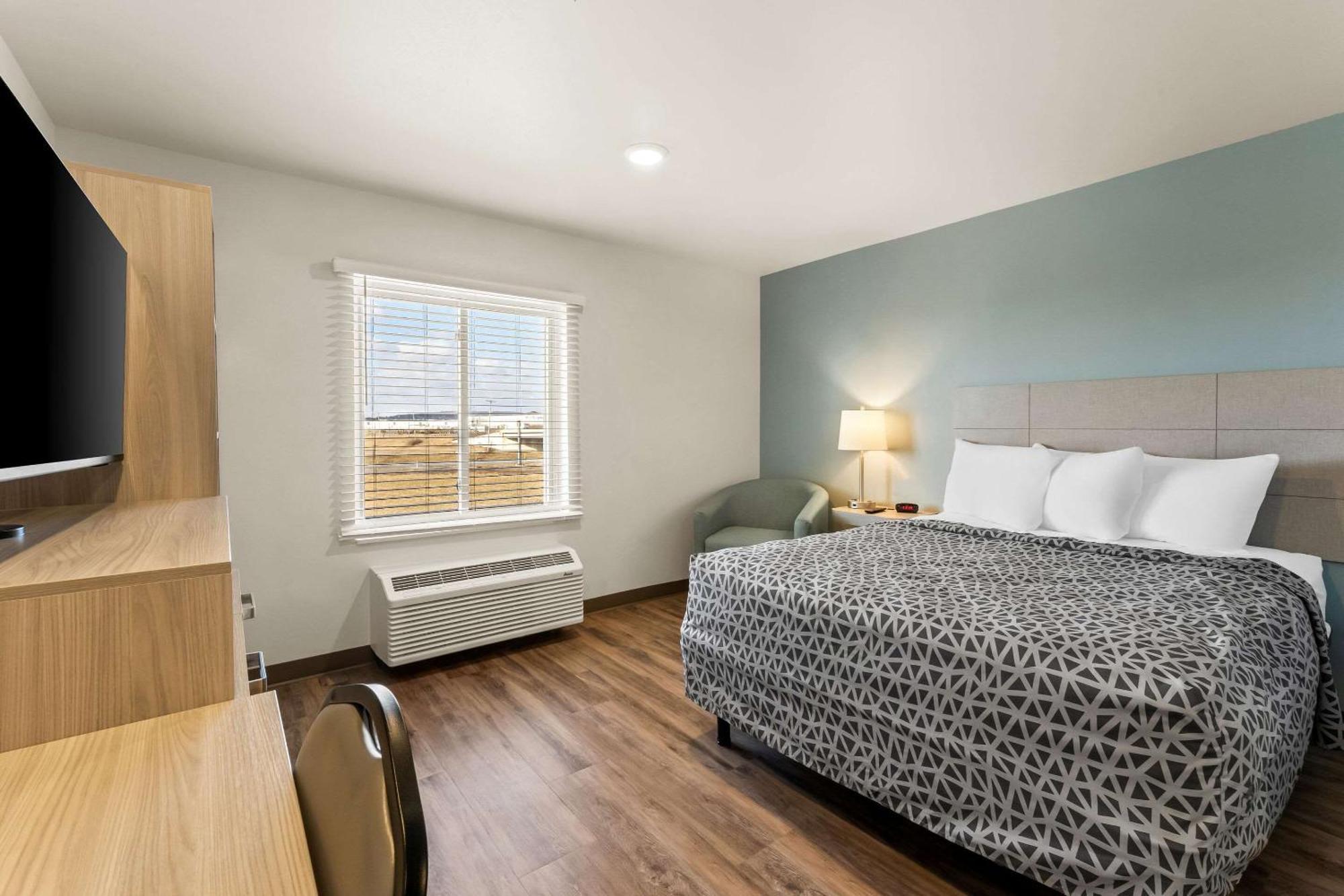 Woodspring Suites Easton Nazareth Bagian luar foto